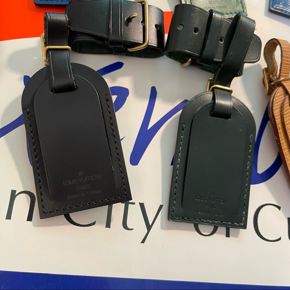 Rare Louis Vuitton Luggage Tags
& Poignet Sets (Price per 1 Set Each) - Picture 5 of 12